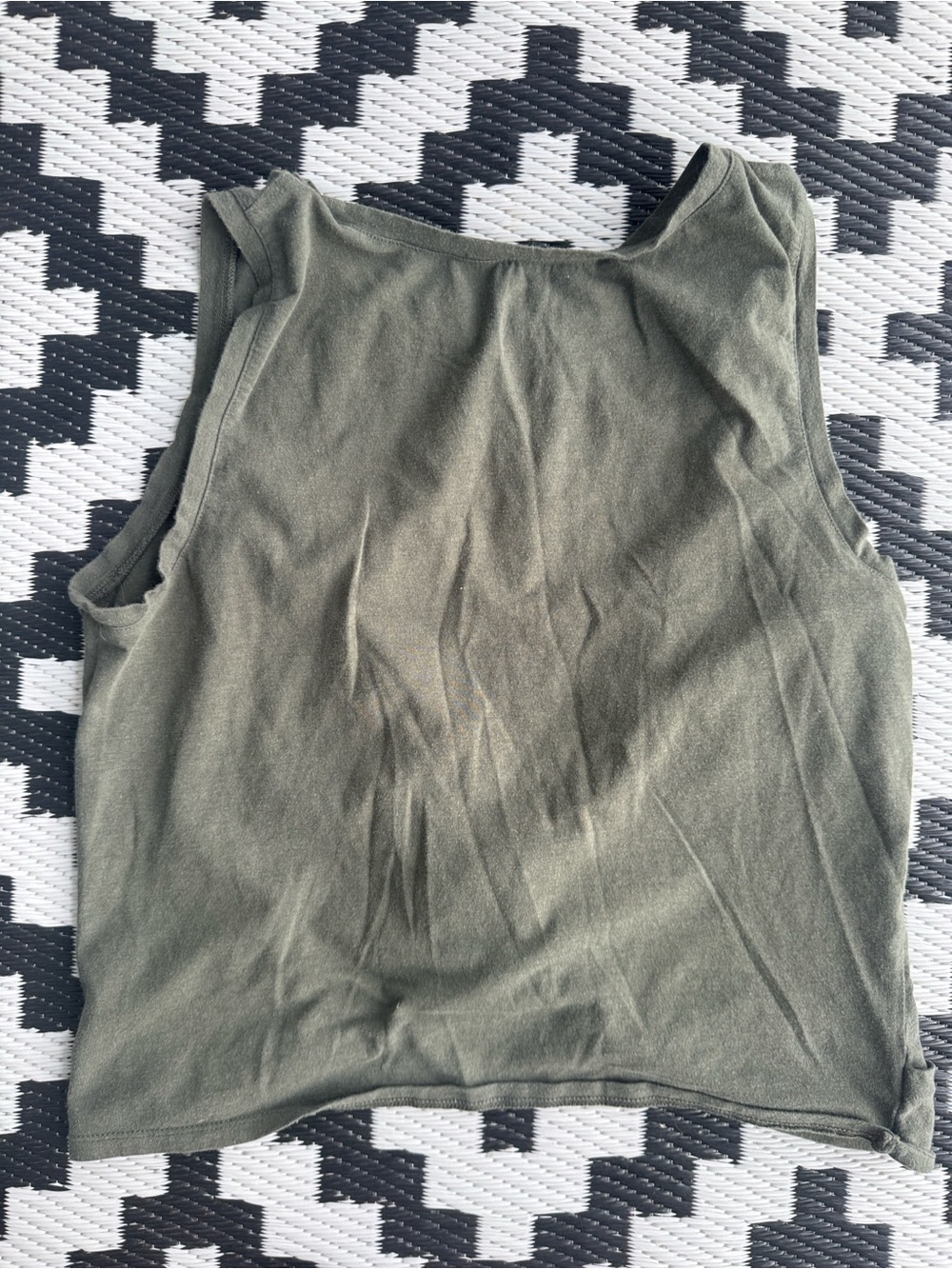 SO Juniors Twist-Front Tank Top bundle - Black, Olive Green, Rust - XL - Picture 8 of 13